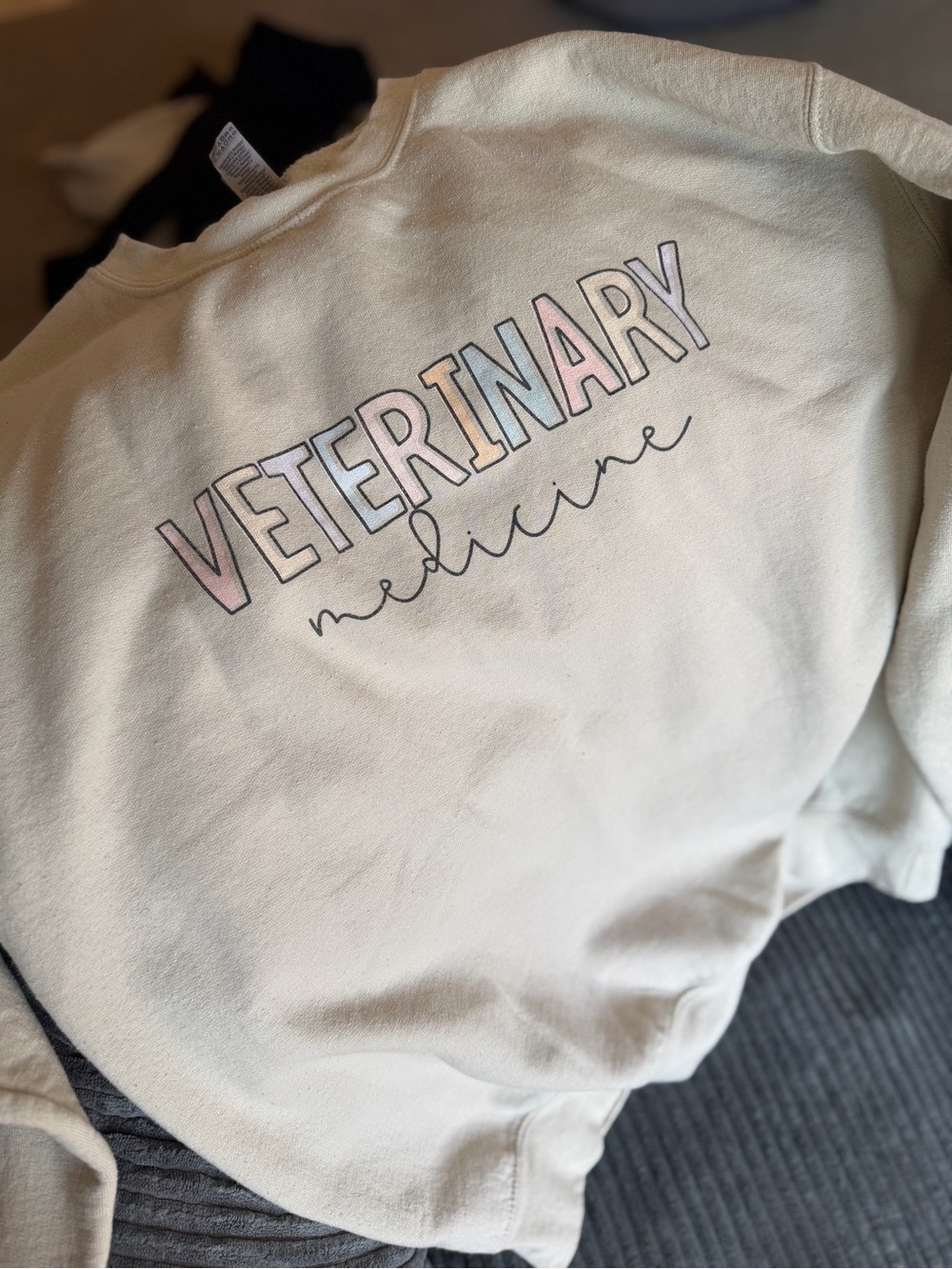 Cream "Veterinary Medicine" Sweatshirt
